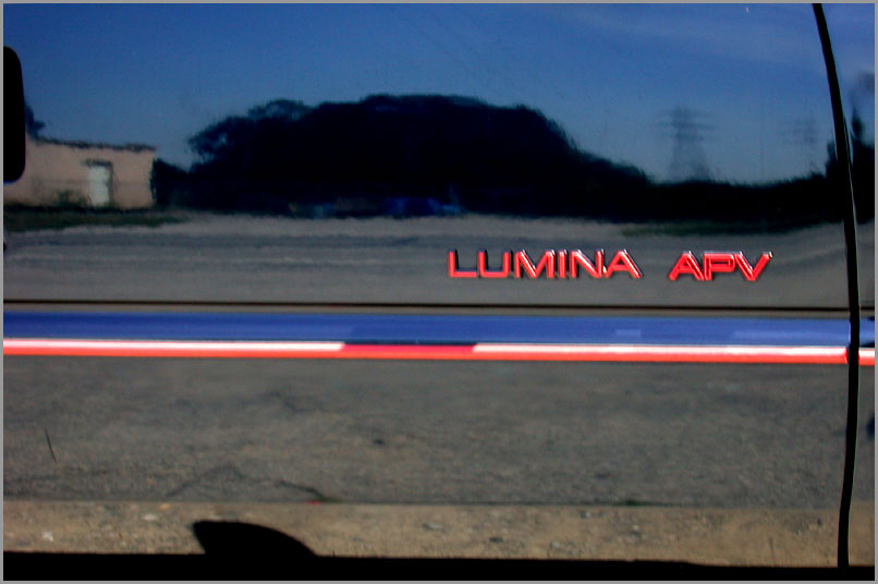 lumina reflection